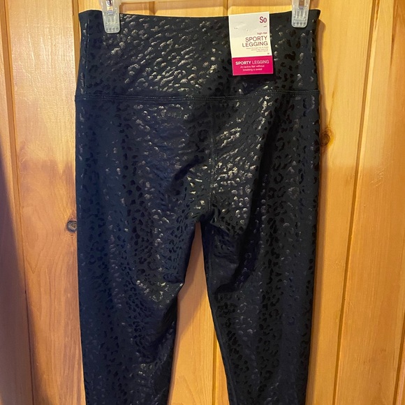 SO High Rise Sporty Legging Women’s Black Leopard Print - Picture 2 of 6